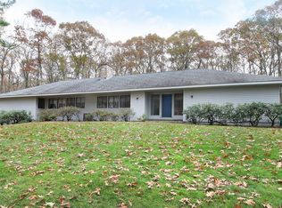 64 Davison Dr, Lincoln, MA 01773