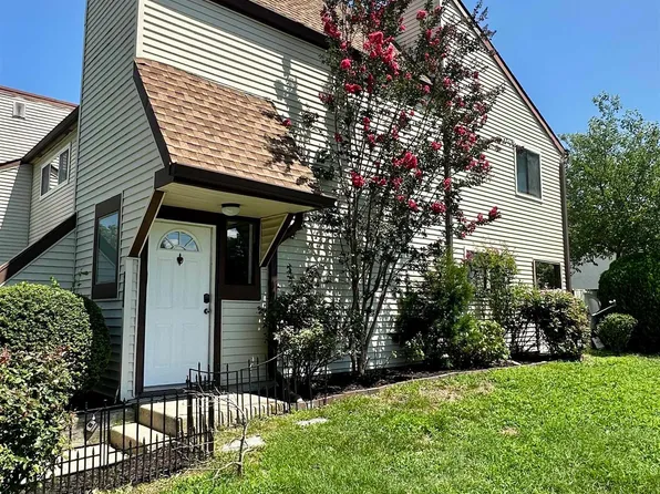 2416 Arbor Ct #2416, Mays Landing, NJ 08330
