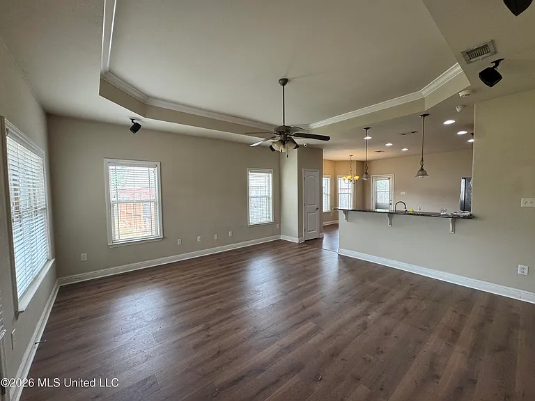 17038 Date Palm Dr — Photo 4