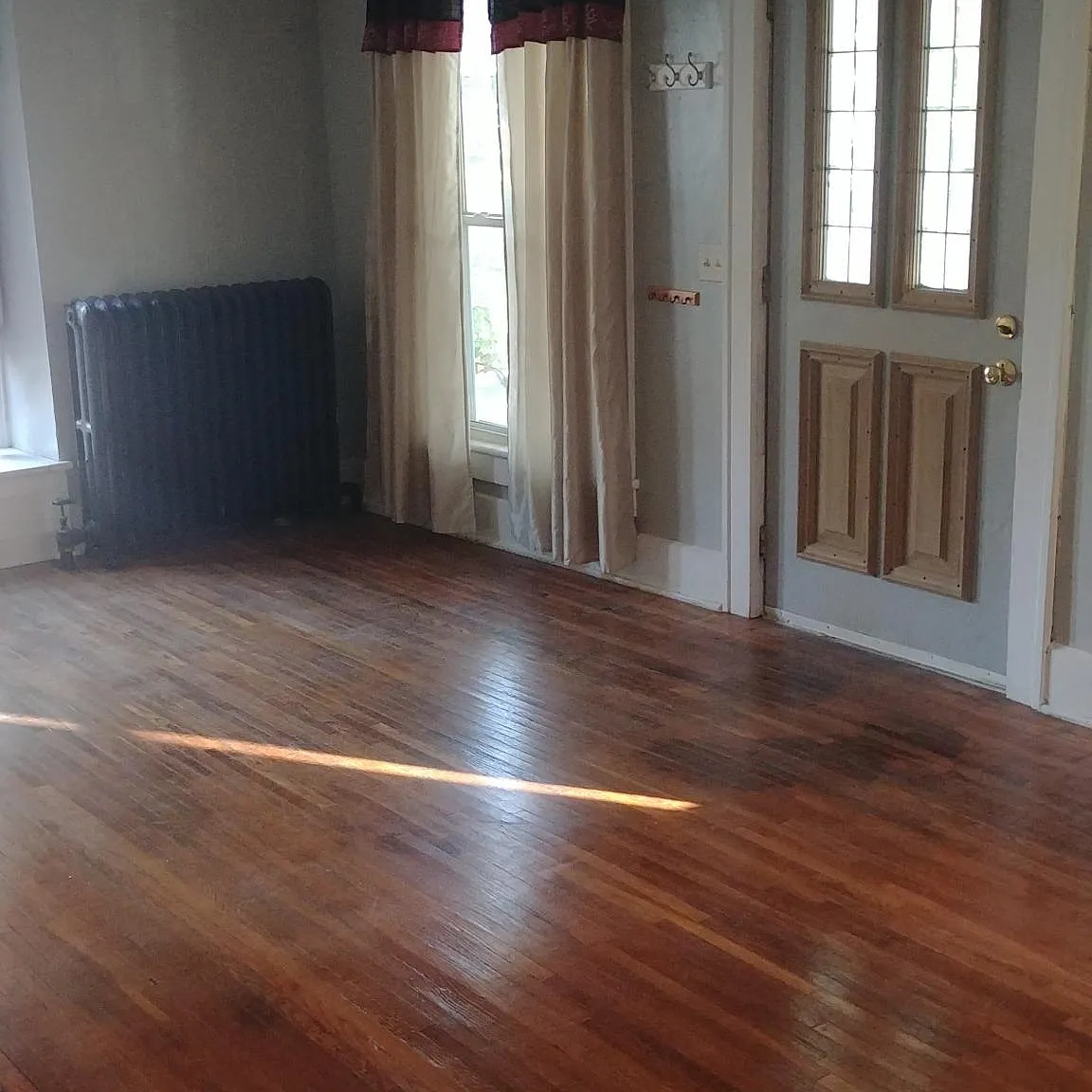 2848 Maple Ave — Photo 4