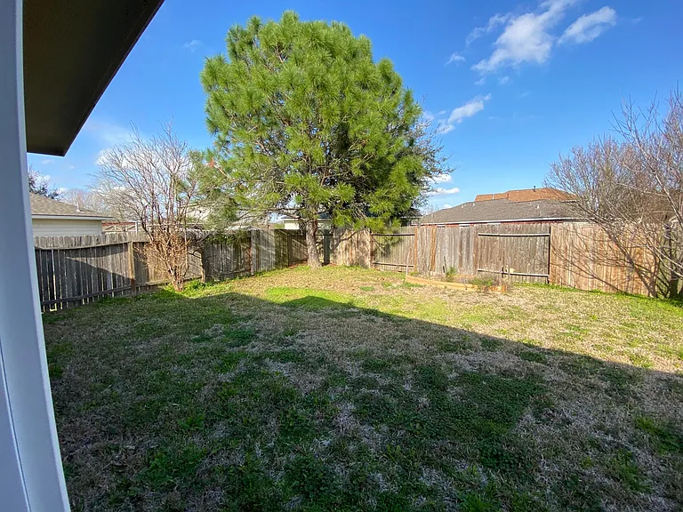 7834 Chervil Ln — Photo 29