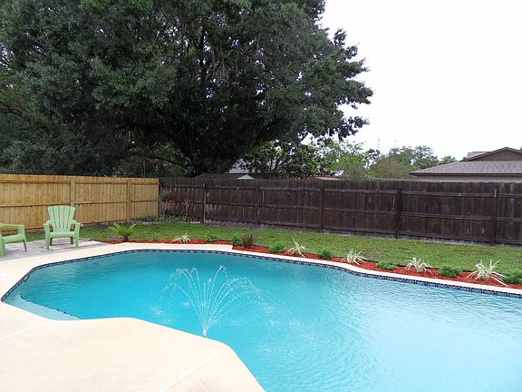 4th image of 3640 Jonquil Ln
