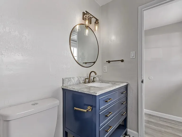 3405 E Pinchot Ave #4 — Photo 15