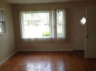 2419 Walnut St, Waukegan, IL 60087