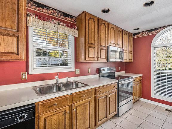 5th image of 138 Westin Parc #30