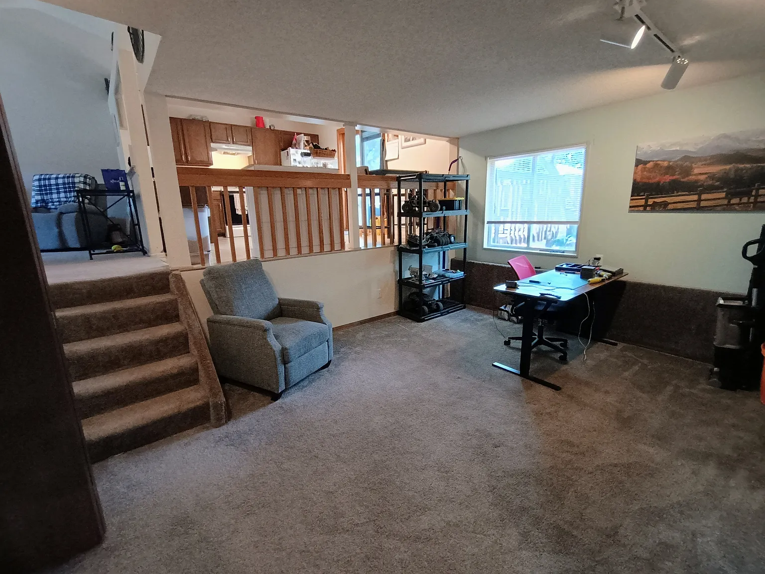 3 bed, 1368 sqft, $2,250 — Photo 4