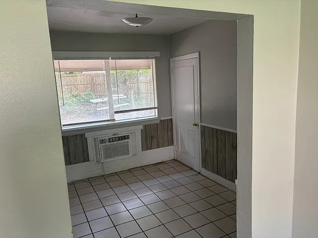 814 Crawford Ave #A — Photo 7