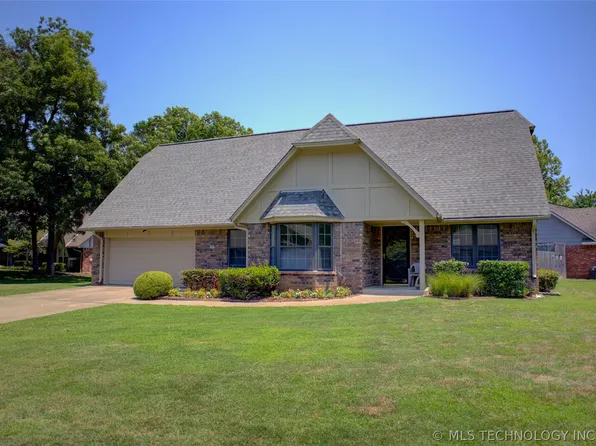 7839 S 69th East Pl, Tulsa, OK 74133