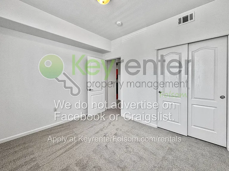 1300 Moon Cir #1326 — Photo 7