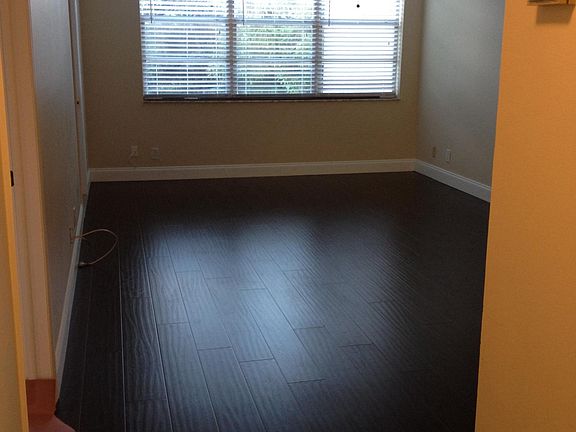 5th image of 9460 Live Oak Pl APT 207