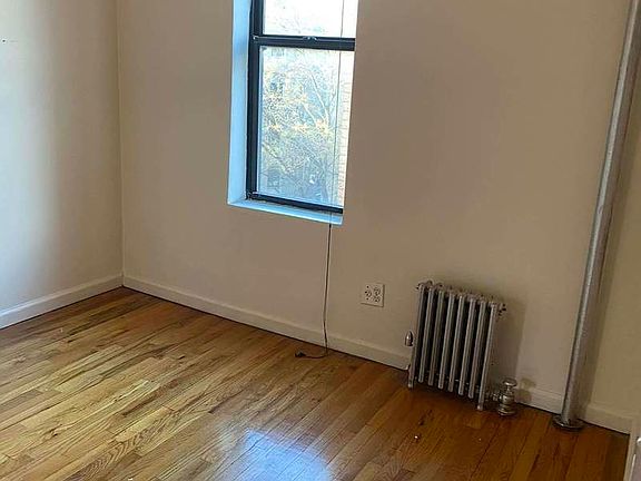 3rd image of 434 E 115th St APT 5B