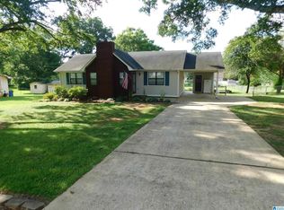 2115 Hinton Dr, Oxford, AL 36203