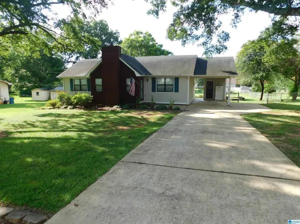 2115 Hinton Dr, Oxford, AL 36203