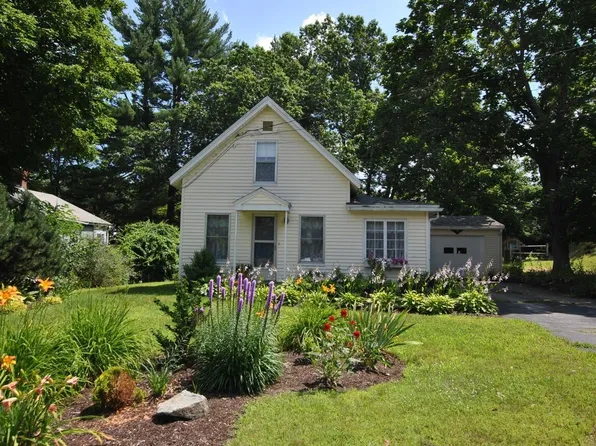 17 Avon Street, Sanford, ME 04073