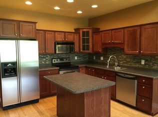 137 Stonewall Path, Georgetown, KY 40324