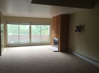 11230 S Cottonwood Dr #8, Traverse City, MI 49684