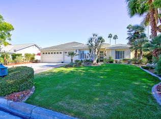 42 E Sutton Pl, Palm Desert, CA 92211