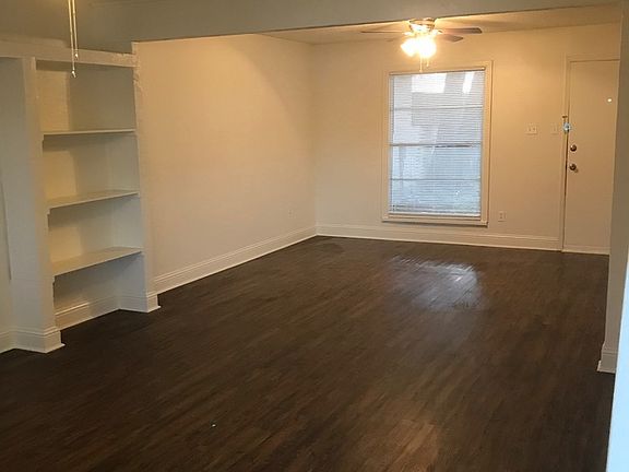 3rd image of 1760 Farleigh Ct