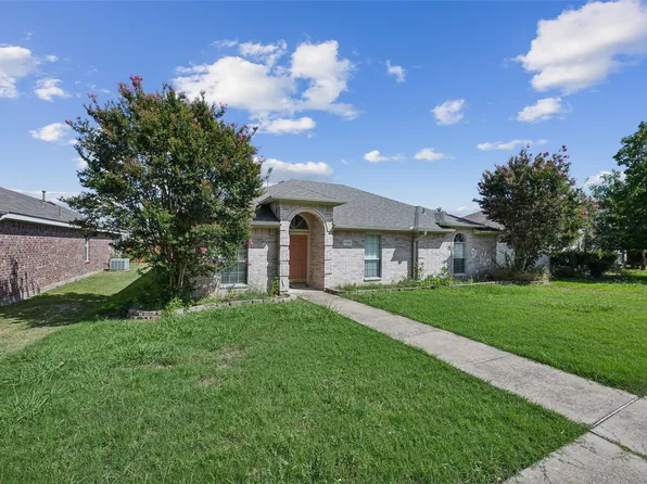 7310 Maplewood Dr, Rowlett, TX 75089