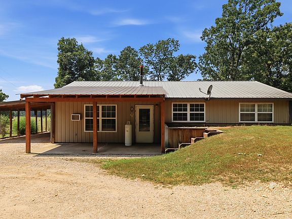 2nd image of 9169 County Road 483