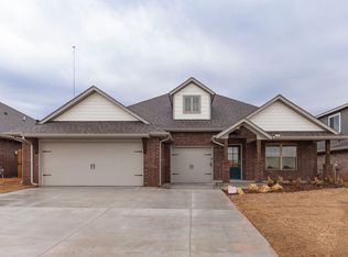 3312 Tahoe Dr, Moore, OK 73160