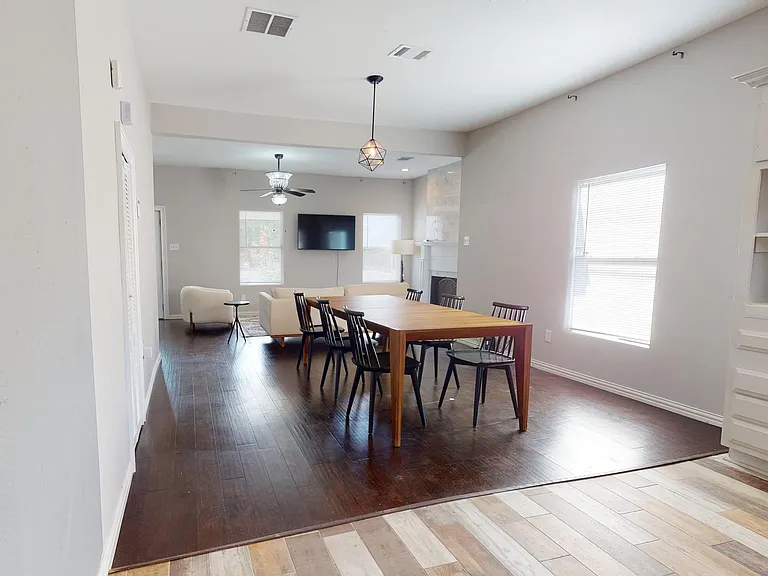 745 W Brooklyn Ave — Photo 11