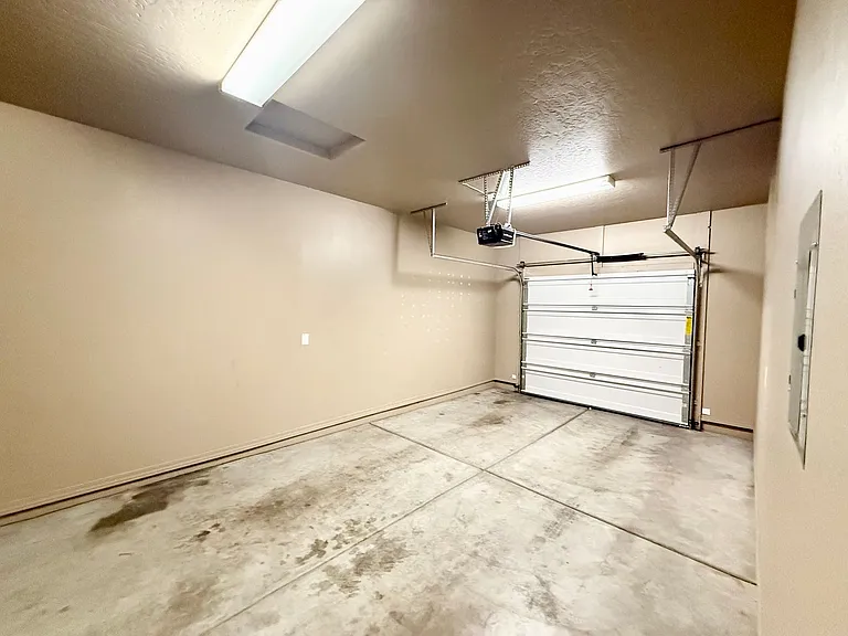 8195 E Ashley Dr — Photo 15
