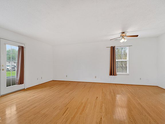5th image of 1166 Kenwood Dr