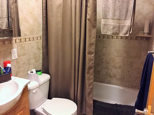 Rented by Joe Gotham LTD | media 17