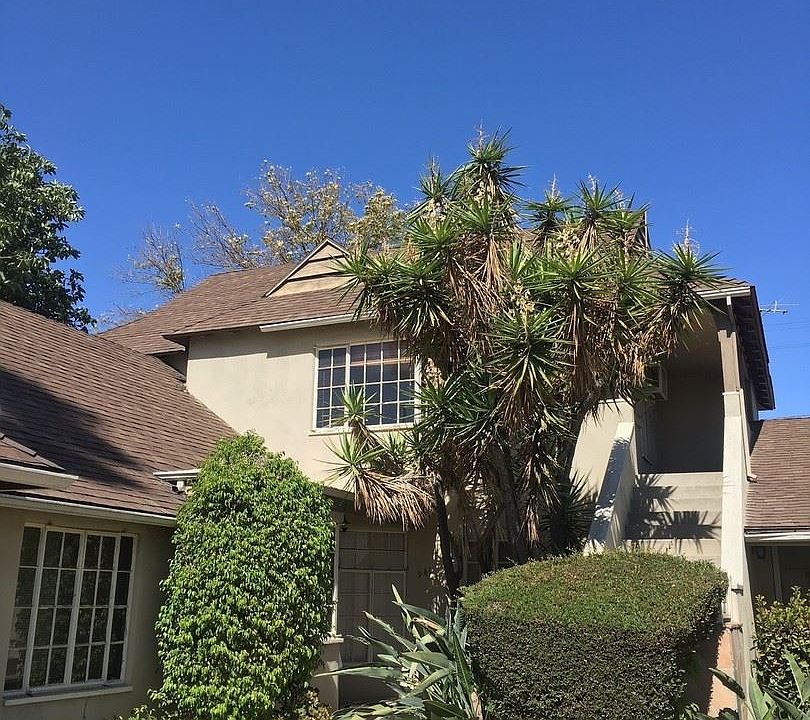 1st image of 943 W Glenoaks Blvd