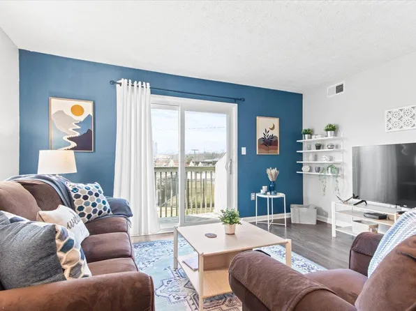 920 Quay Ave #920C, Grandview, OH 43212