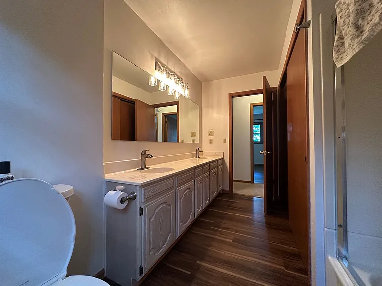 2830 Waubesa Ave — Photo 28