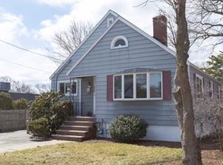 542 Lynnfield St, Lynn, MA 01904