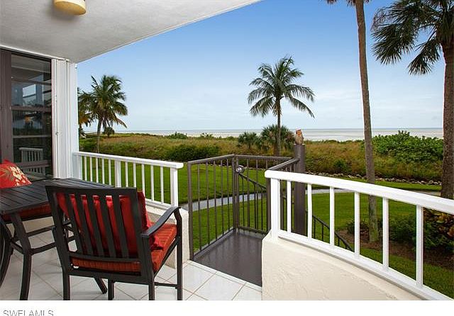 1st image of 260 Seaview Ct APT 1112