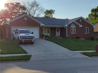 3207 Rolling Creek Dr, New Albany, IN, 47150