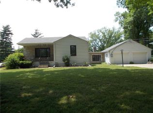308 S 18th St, Leavenworth, KS 66048