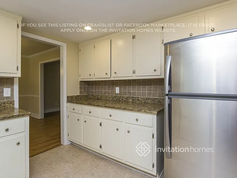 2693 Ashworth Cir — Photo 8