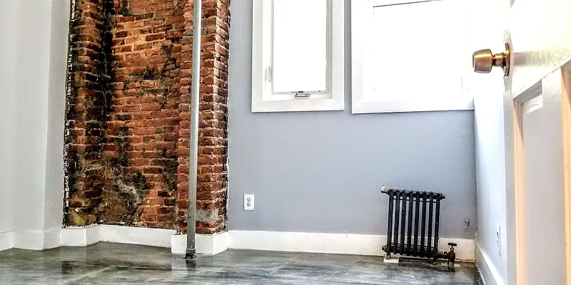 Rented by 585 Evergreen Avenue, LLC | media 13