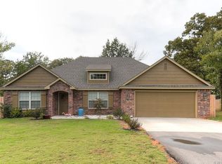 21644 S Falyn Rd, Claremore, OK 74019