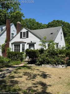 1027 E 6th St, Royal Oak, MI, 48067