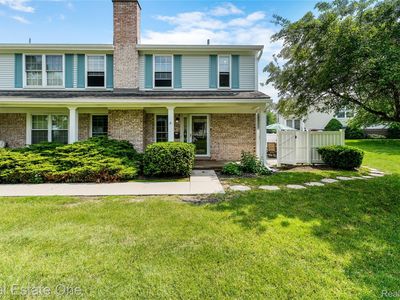 42124 Roscommon St, Northville, MI, 48167
