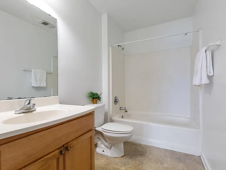 3000 S Adams St #213 — Photo 25