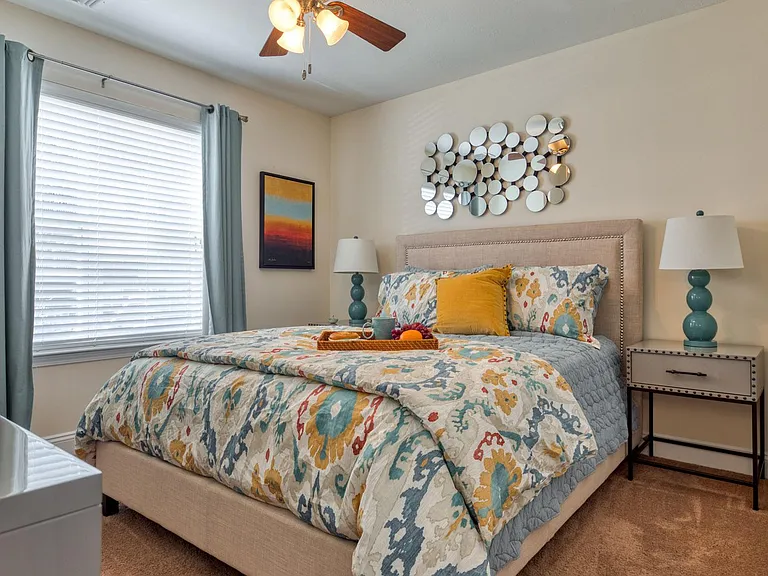 Smiths Landing Apartments — Photo 27