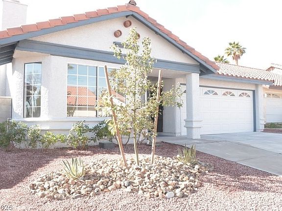 2nd image of 8657 Portofino Ct