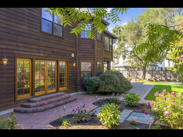 4300 Heritage Ln — Photo 45