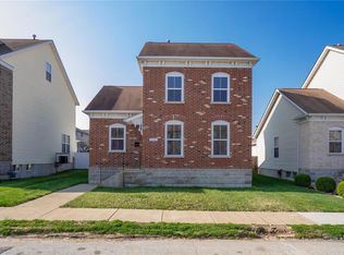 2710 Rutger St, Saint Louis, MO 63104