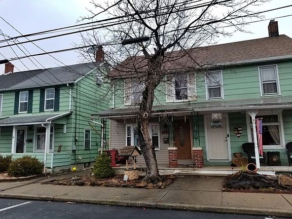 2nd image of 1389 Stewart St
