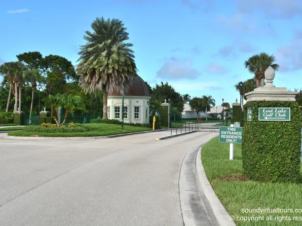 8268 SE Palm Hammock Lane, Hobe Sound, FL 33455