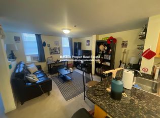 15 Queensberry St #D5, Boston, MA 02215