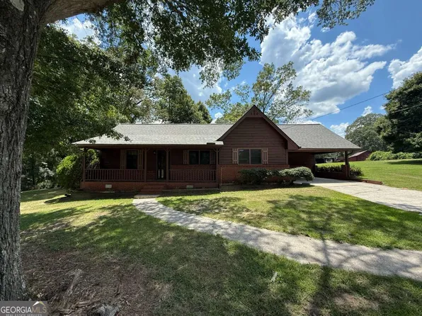 1601 Parker Dr NE, Conyers, GA 30012